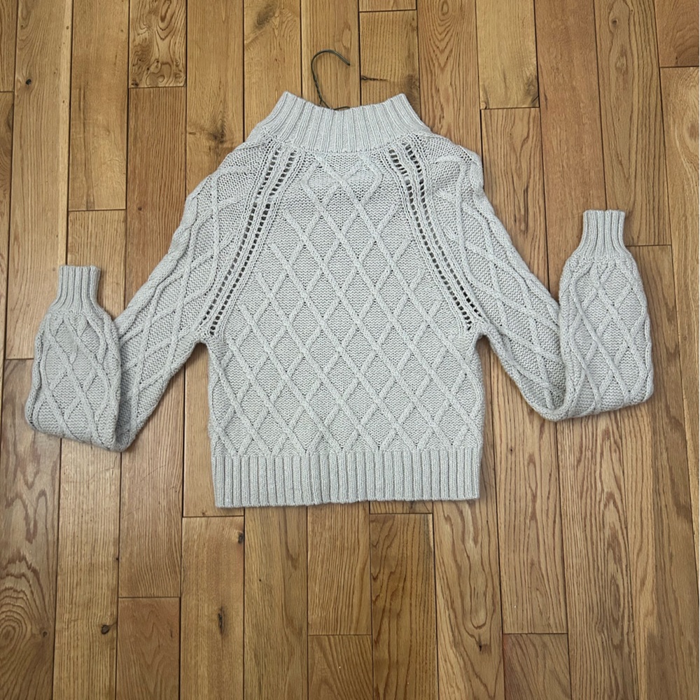 American Eagle Outfitters Diamond Knit Sweater